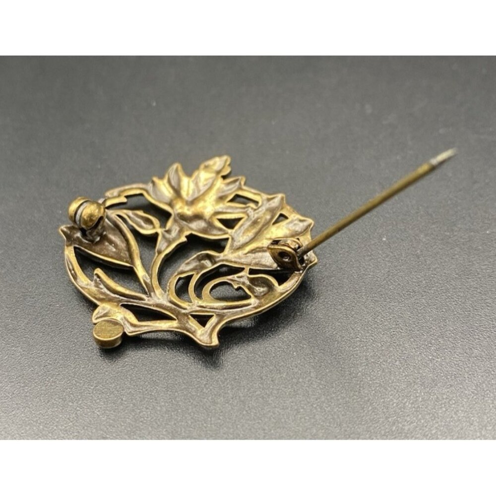 Vtg Art Nouveau Revival Brass Floral Brooch Openwork Lily Rhinestone 1.25 x1.25" - Picture 3 of 6